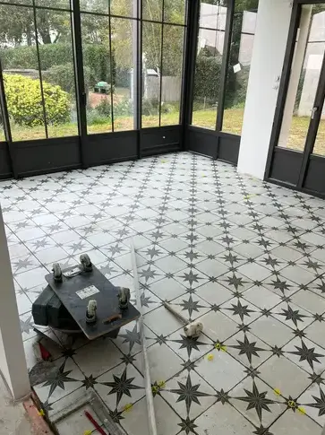 pose de tomettes à Neuville-sur-Sarthe - image 3